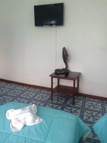 Hotel Salinas Пуэрто-Айора Экстерьер фото